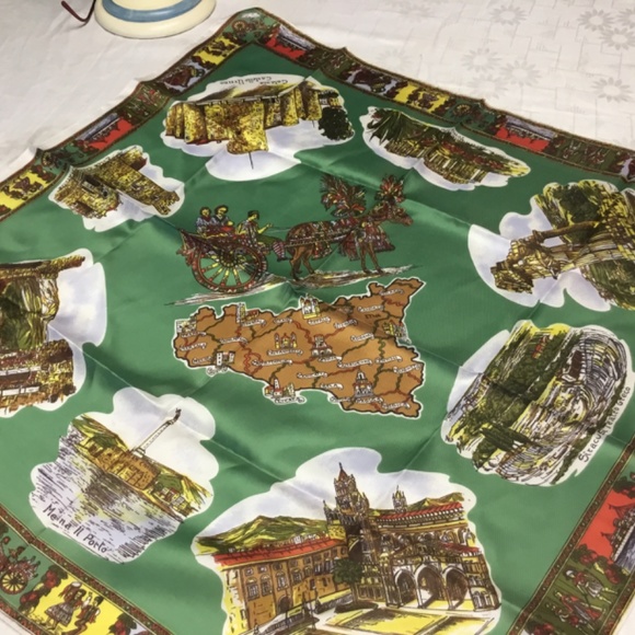 SCARF. OF GIBRALTAR. . ACETATE Large  VERY good Graphics  new old stock - Picture 4 of 10